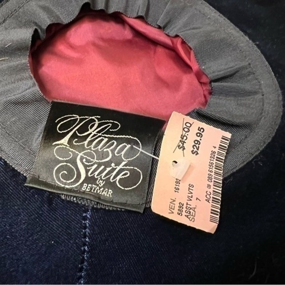 Dead Stock Vintage Plaza Suite by Betmar Velvet Crushable Derby Hat - Picture 3 of 4
